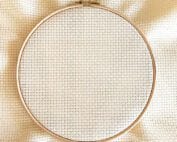 Aida 6 crème kruissteek stof