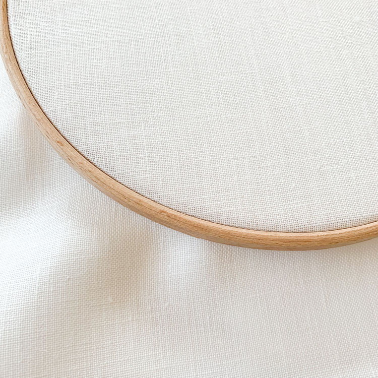 Newcastle 40 count borduurlinnen wit