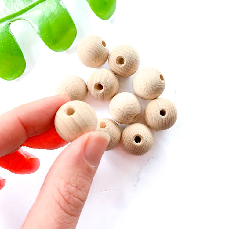 whitewood beads 20 mm natural wooden beads