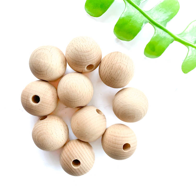 whitewood wooden beads 36 mm