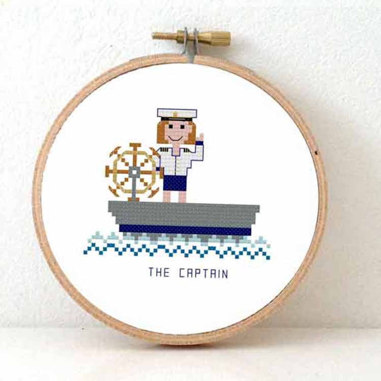 vrouwelijke kapitein kruissteek patroon