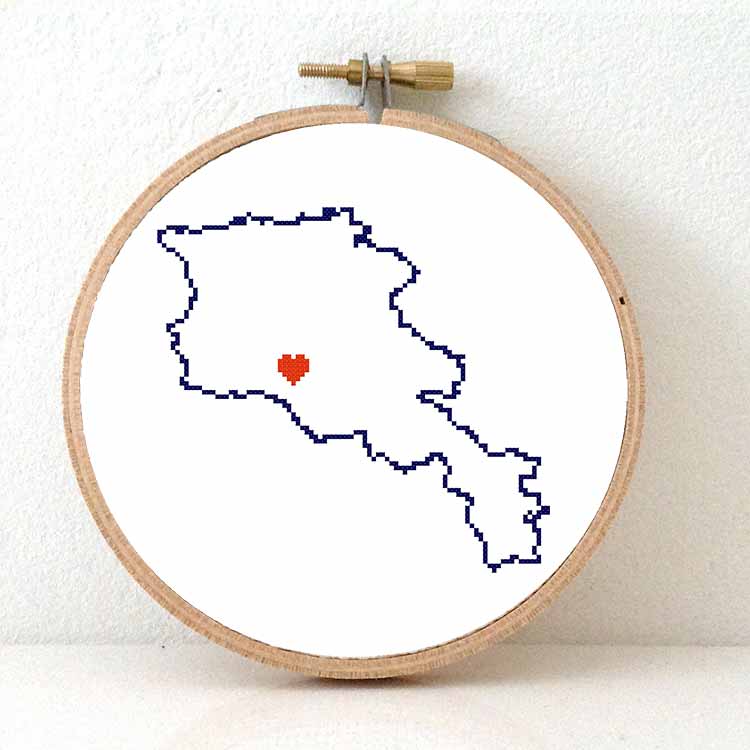 stitchamap - armenië kaart kruissteek patroon
