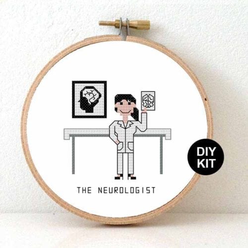 vrouw neuroloog kruissteek borduurpakket