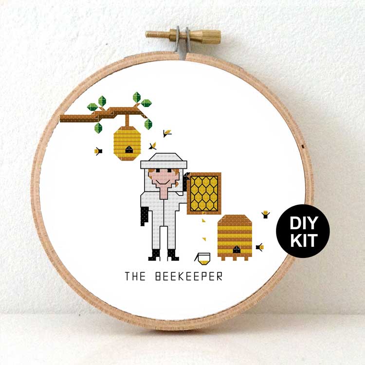 vrouw imker kruissteek borduurpakket