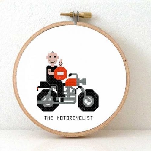 Motorrijder kruissteek patroon