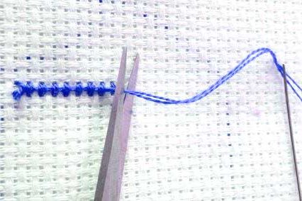 hoe je je draad instopt in kruissteek stap 3 hoe je je draad instopt in kruissteek stap 3