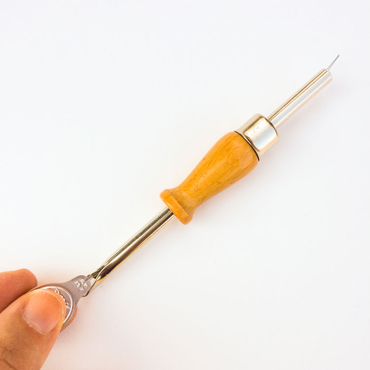 how to thread your wooden punch needle step by step