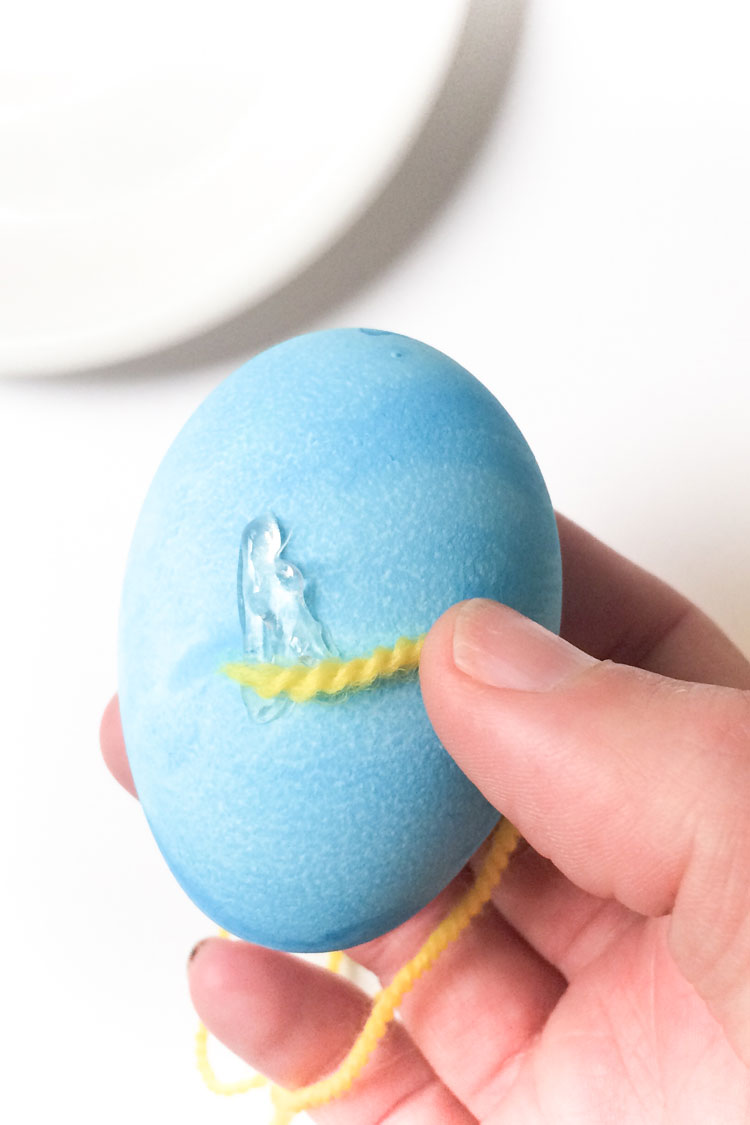 Easter egg yarn craft diy with kids Easter egg yarn craft diy with kids