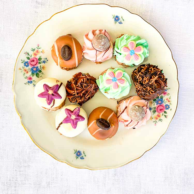 11341 tafelkleed linnen borduurstof