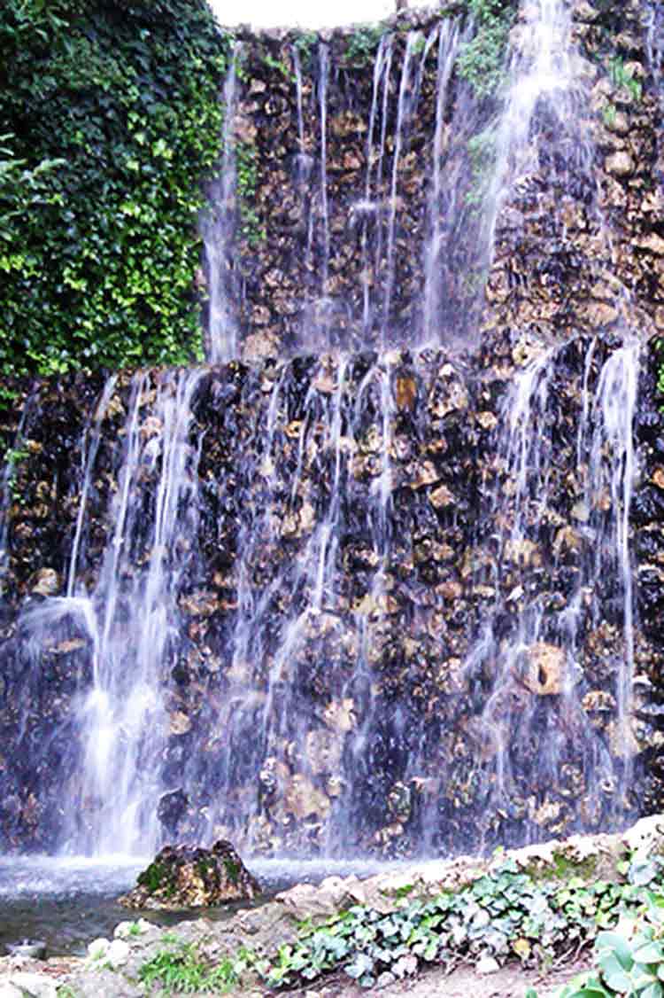 Parque de la Quinta de la Fuente del Berro rustige plekken in madrid om te haken Parque de la Quinta de la Fuente del Berro rustige plekken in madrid om te haken