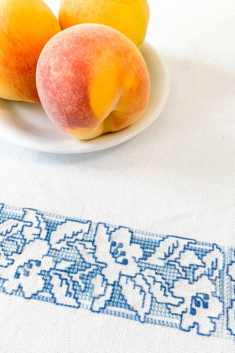 Tips for cross stitching a table cloth