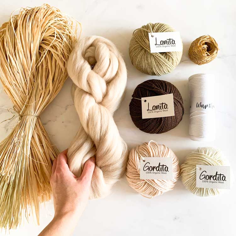 Weaving yarn bundles