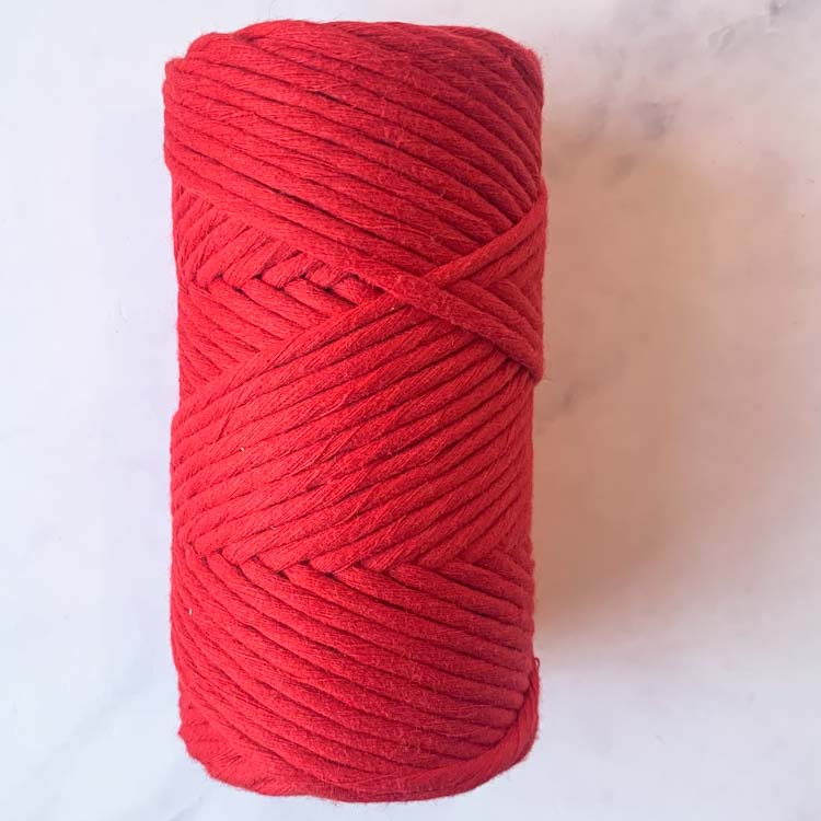 rood macrame touw