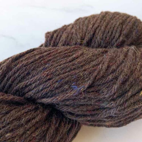 relove wool donker koffie bruine gerecyclede wol breigaren