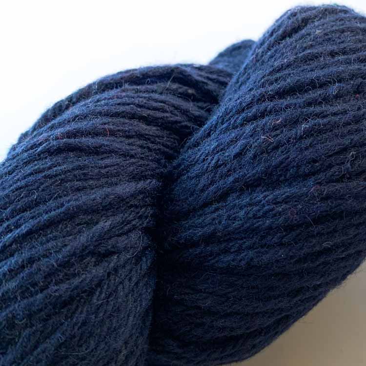 relove wool donker marineblauw gerecylcede garen kleur 21