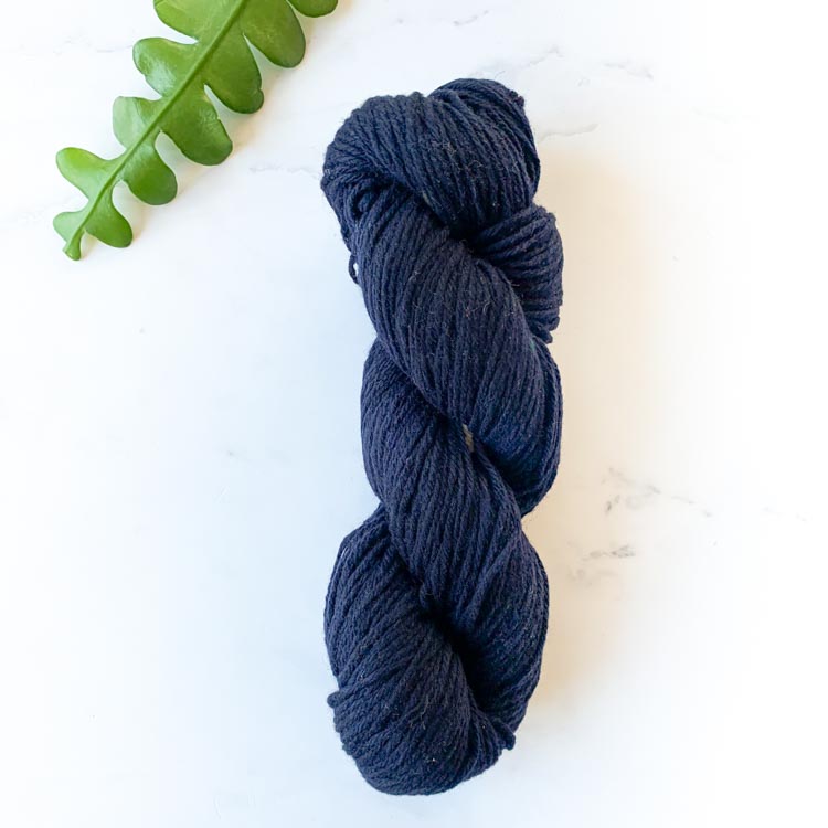 relove wool donker marineblauw gerecylcede garen kleur 21