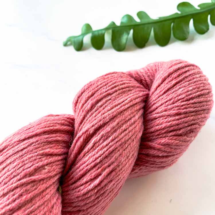 relove wool roze gerecyclede garen kleur 08