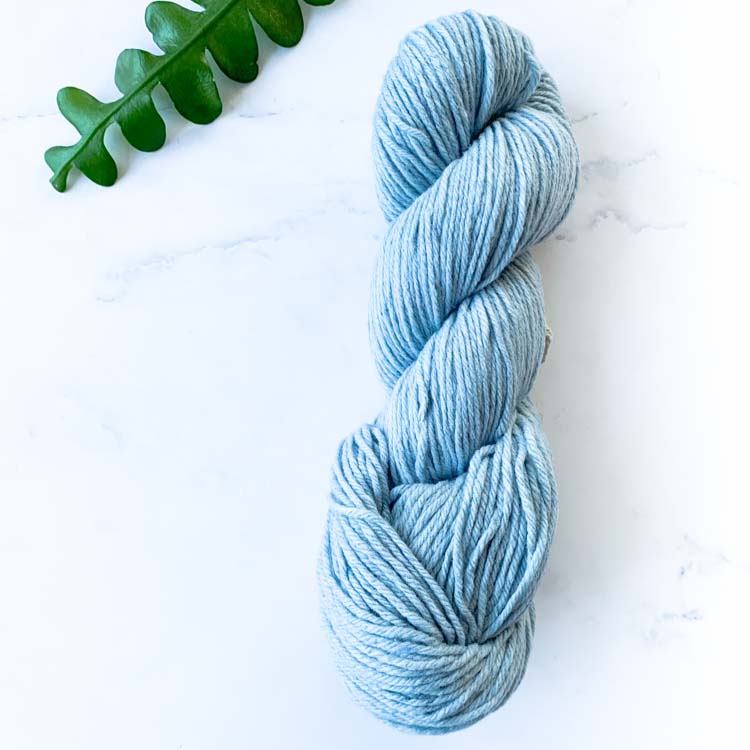 relove wool zacht blauw gerecyclede garen kleur 18