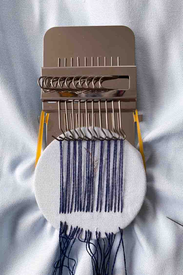 how to use the speedweave loom darning for beginners
