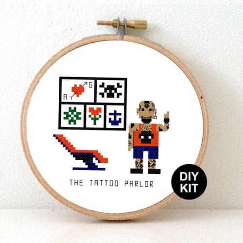 man tattooshop kruissteek borduurpakket