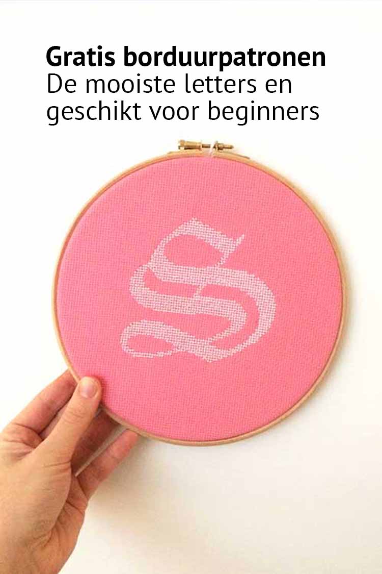 gratis alfabet kruissteek borduurpatroon