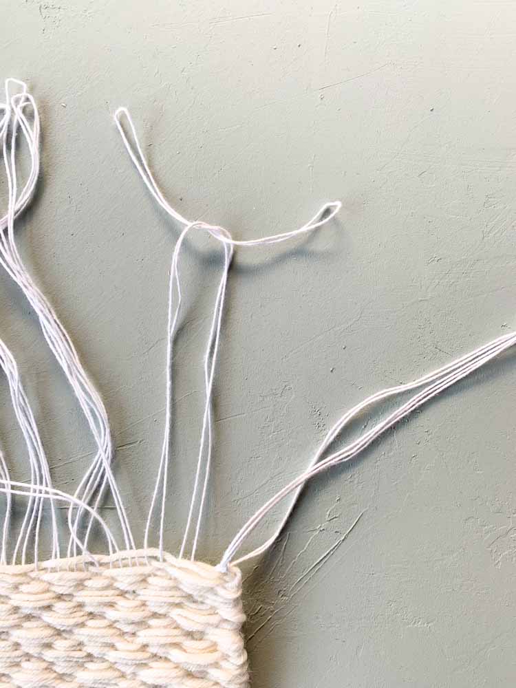 hoe werk je je weefproject netjes af? hoe werk je je weefproject netjes af?