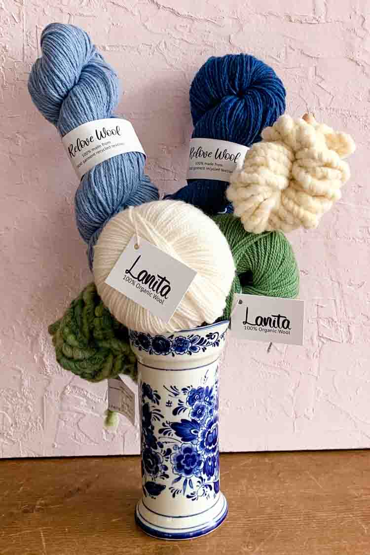 how to make an yarn bouquet gift for creative friend