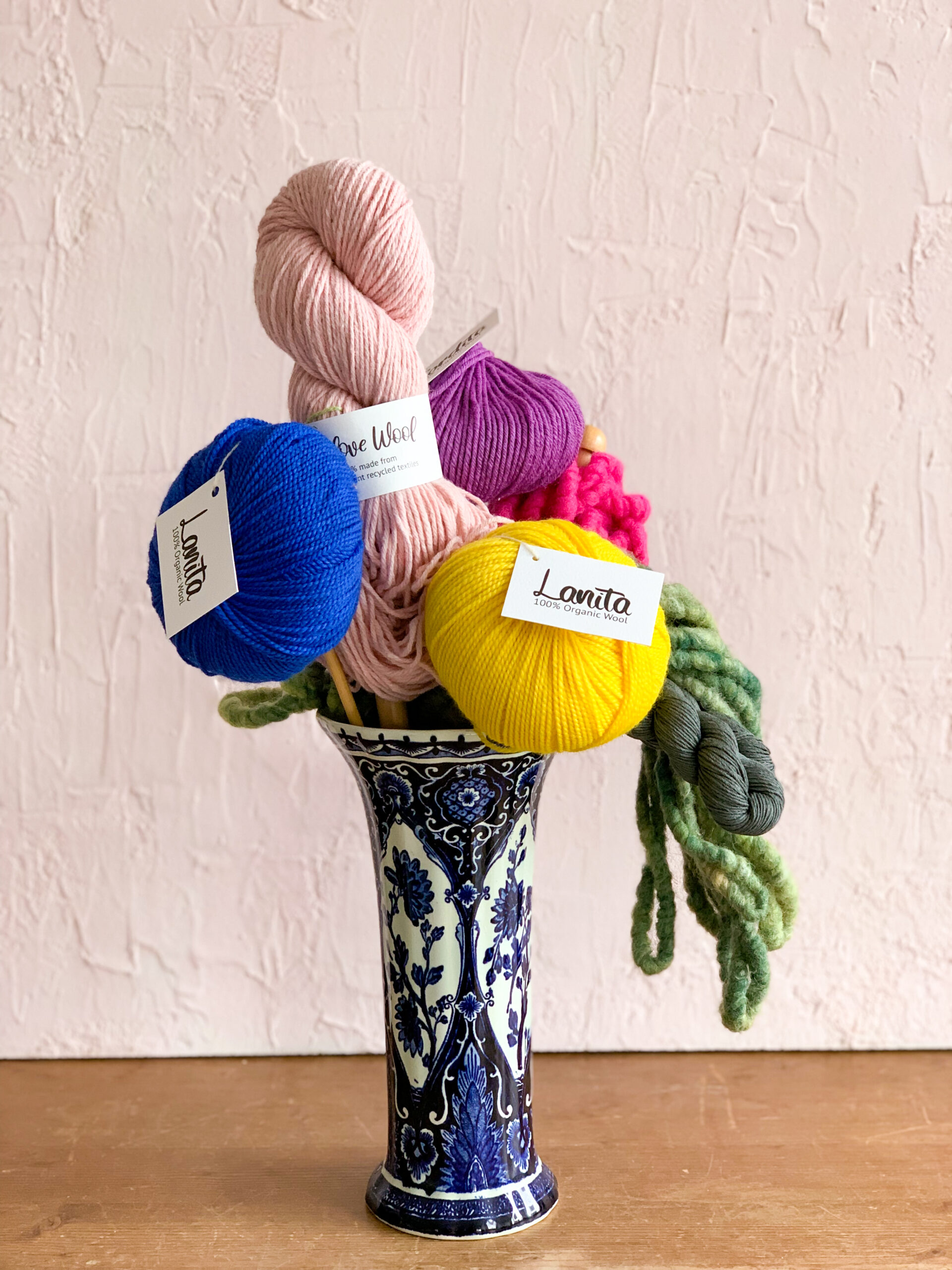 how to make an yarn bouquet gift for creative friend