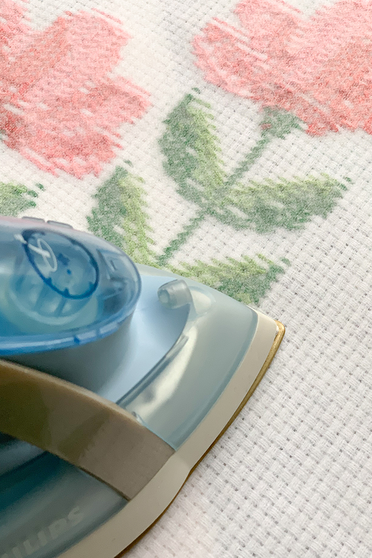 how to make a cushion cover spring flower