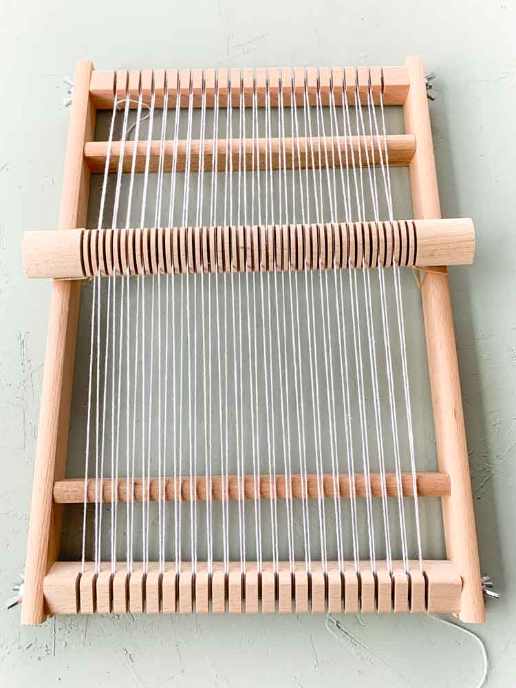 hoe span je je weefraam strak op? hoe span je je weefraam strak op?