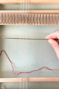 how to weave a bracelet