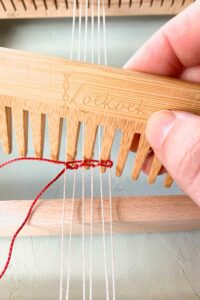 how to weave a bracelet