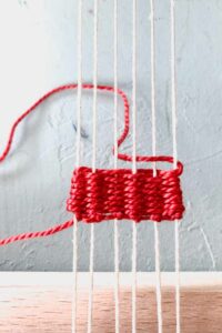 how to weave a bracelet ending a color