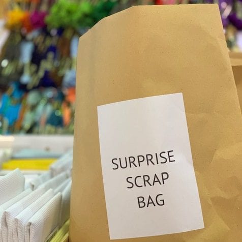 verrassings scrap zak borduurstoffen
