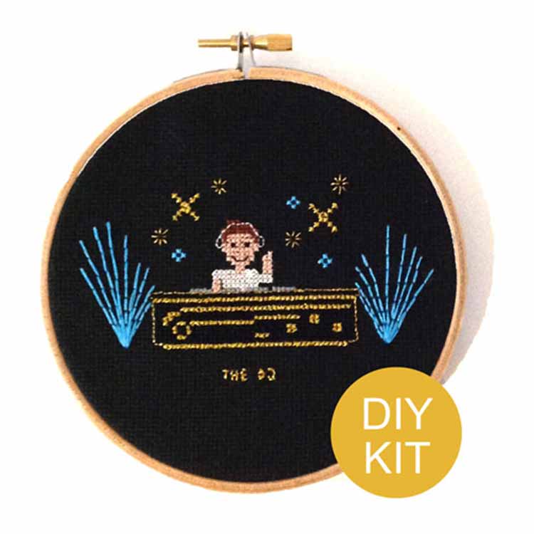 stitchajob man dj kruissteek borduurpakket